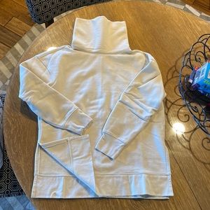 Athleta Ivory Sweatshirt